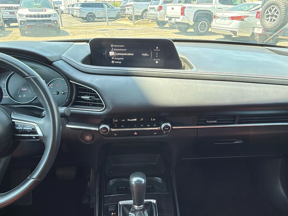 2025 Mazda CX-30 - Image 19 of 31