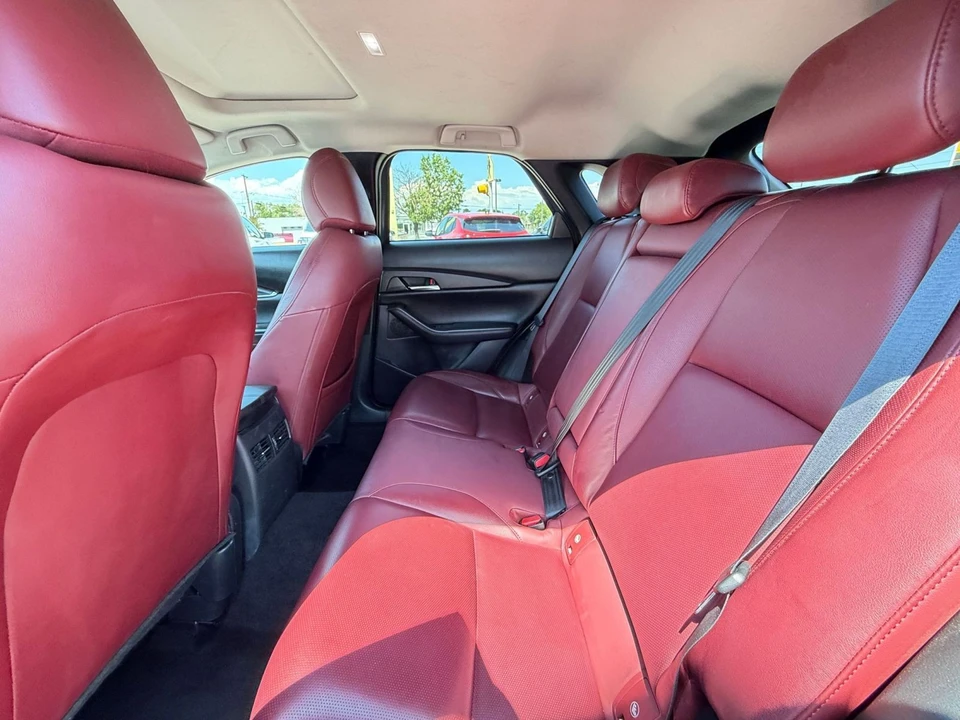 2025 Mazda CX-30 - Image 27 of 31