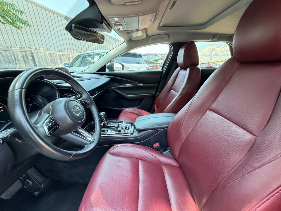 2025 Mazda CX-30 - Image 29 of 31