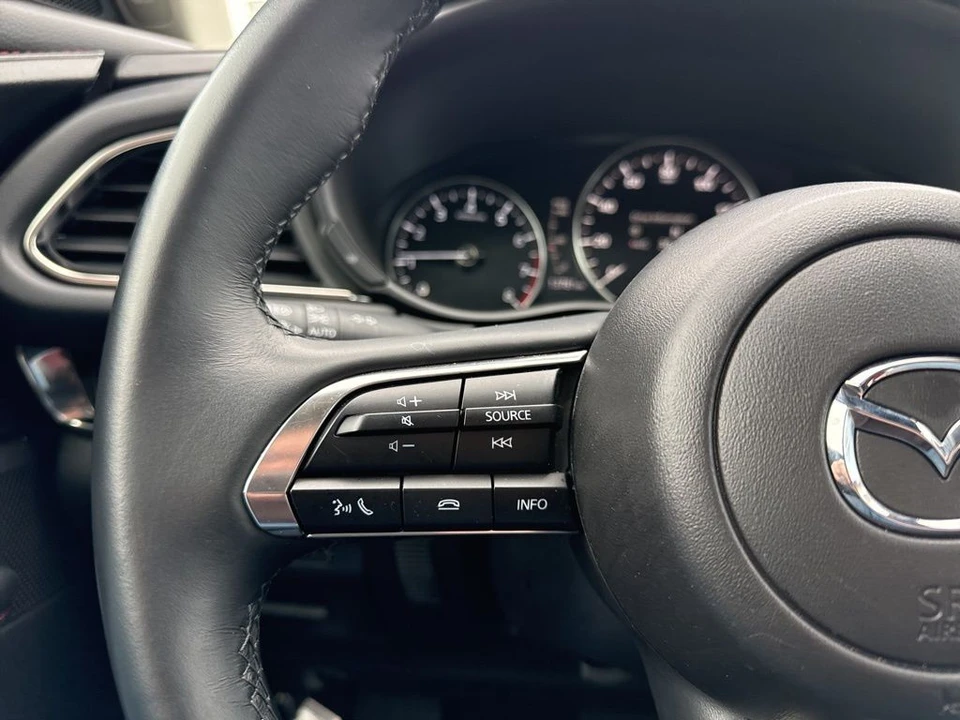 2025 Mazda CX-30 - Image 16 of 31