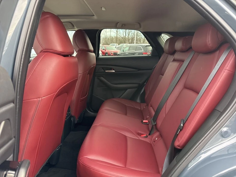 2025 Mazda CX-30 - Image 12 of 31