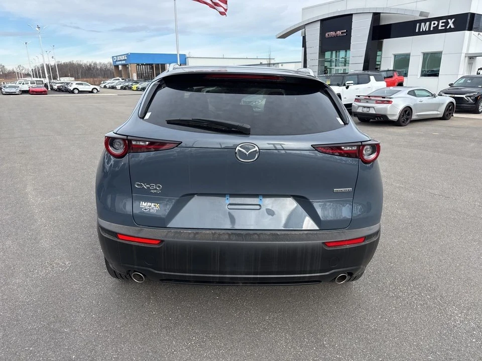 2025 Mazda CX-30 - Image 4 of 12