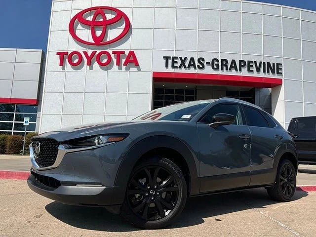 2025 Mazda CX-30 - Image 2 of 20