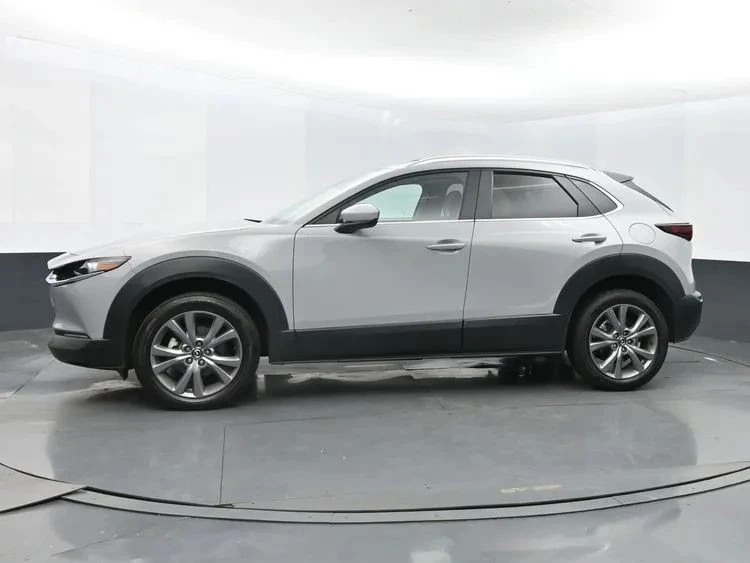 2025 Mazda CX-30 - Image 5 of 12