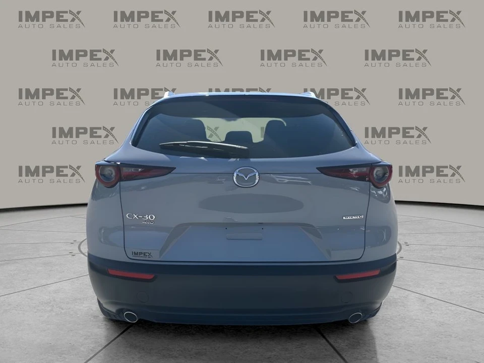 2025 Mazda CX-30 - Image 4 of 31