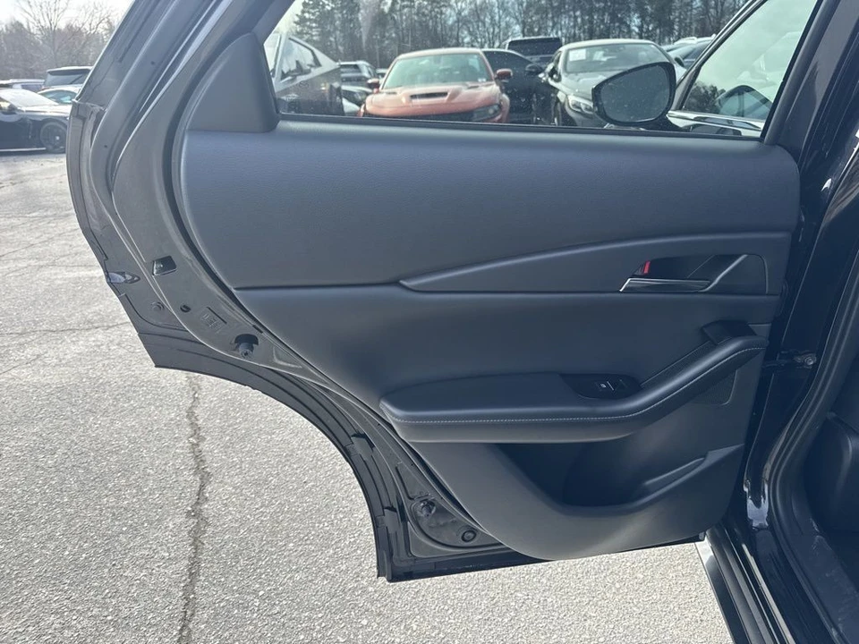 2025 Mazda CX-30 - Image 28 of 31
