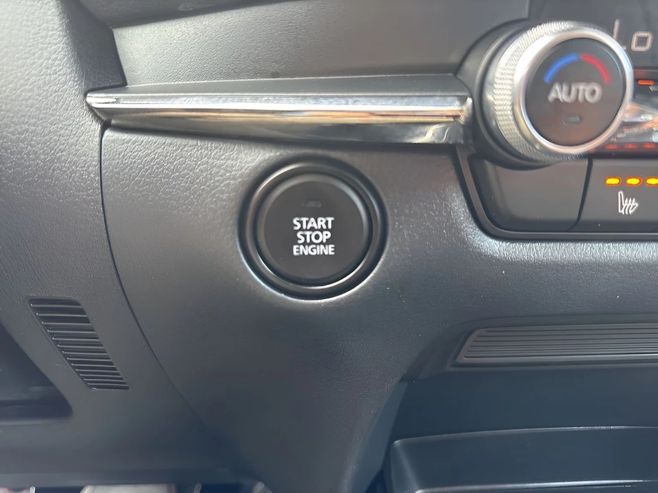 2025 Mazda CX-30 - Image 23 of 31
