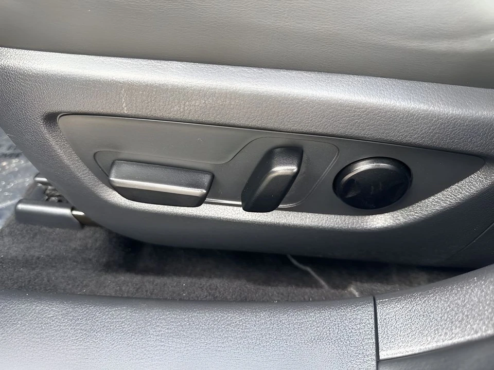 2025 Mazda CX-30 - Image 10 of 31