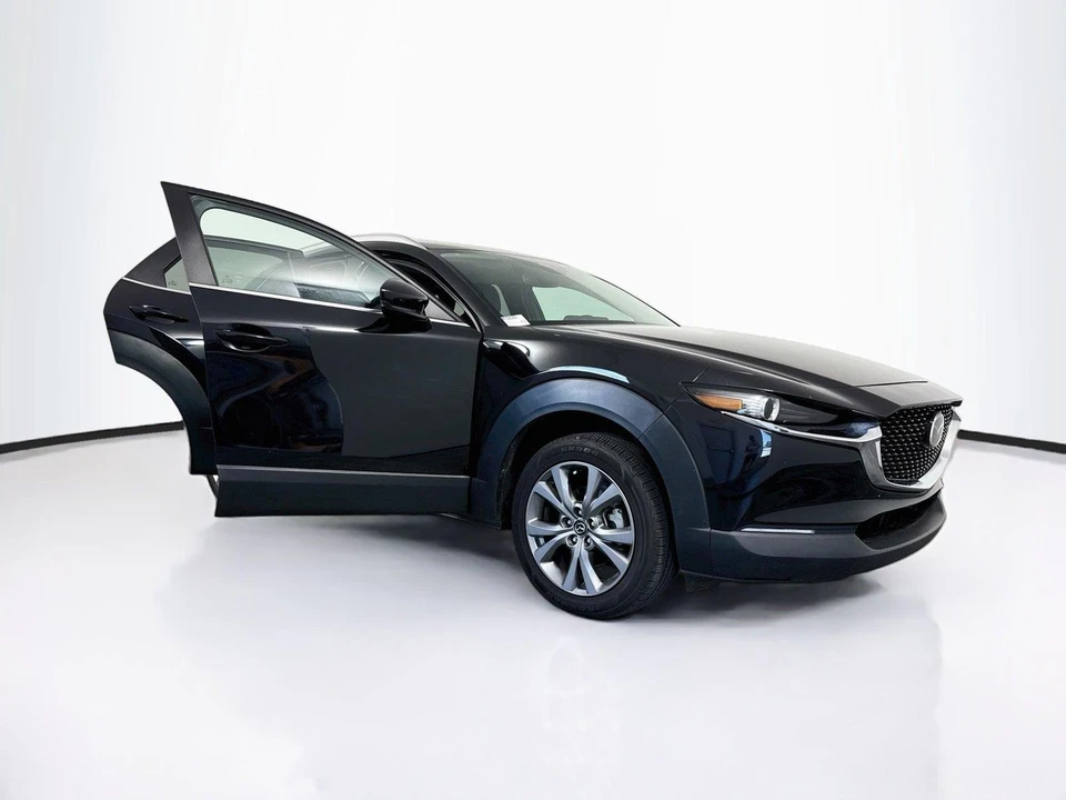 2025 Mazda CX-30 - Image 18 of 19