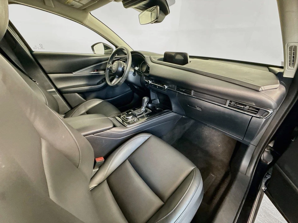 2025 Mazda CX-30 - Image 13 of 19