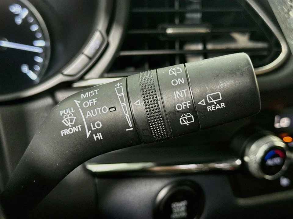 2025 Mazda CX-30 - Image 14 of 31