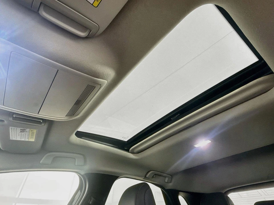 2025 Mazda CX-30 - Image 24 of 31
