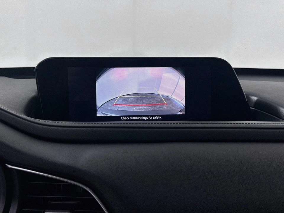 2025 Mazda CX-30 - Image 17 of 31