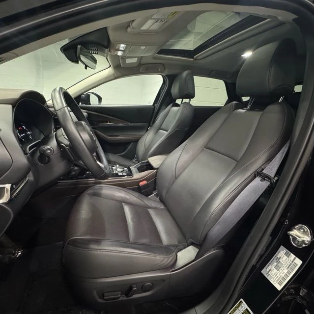 2025 Mazda CX-30 - Image 15 of 27