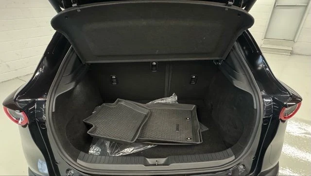 2025 Mazda CX-30 - Image 10 of 27