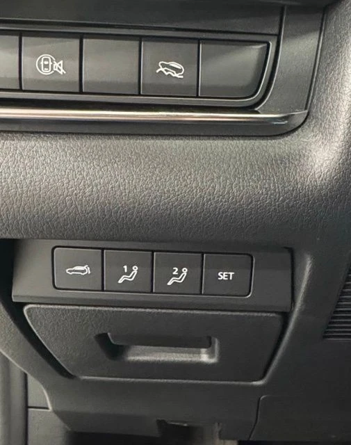 2025 Mazda CX-30 - Image 22 of 26