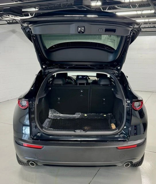 2025 Mazda CX-30 - Image 9 of 26