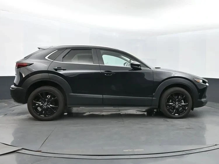 2025 Mazda CX-30 - Image 4 of 12
