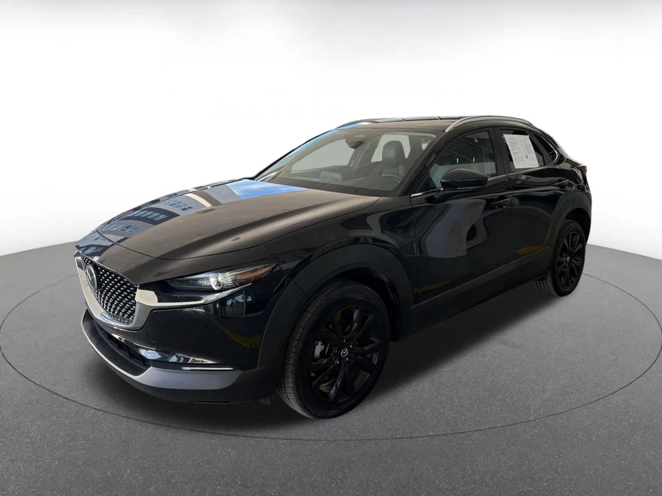 2025 Mazda CX-30 - Image 4 of 31