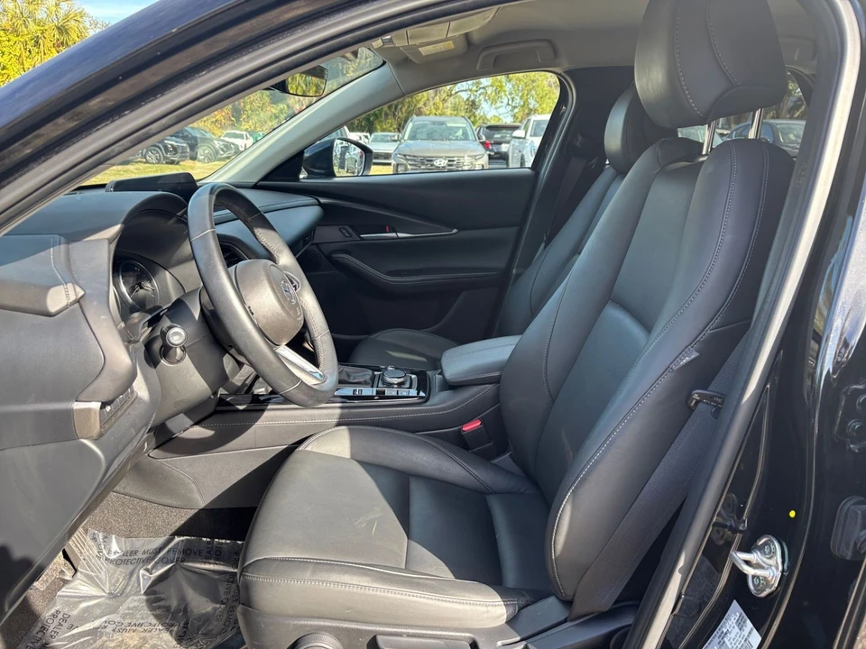 2025 Mazda CX-30 - Image 24 of 31