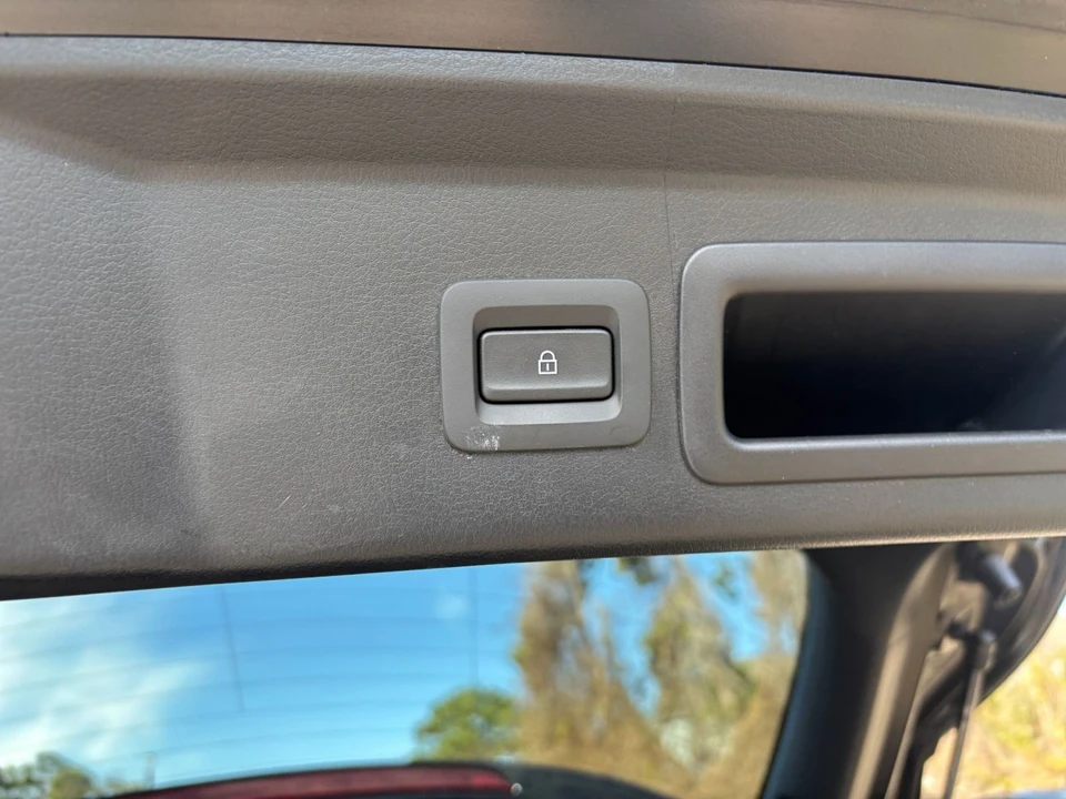 2025 Mazda CX-30 - Image 20 of 31