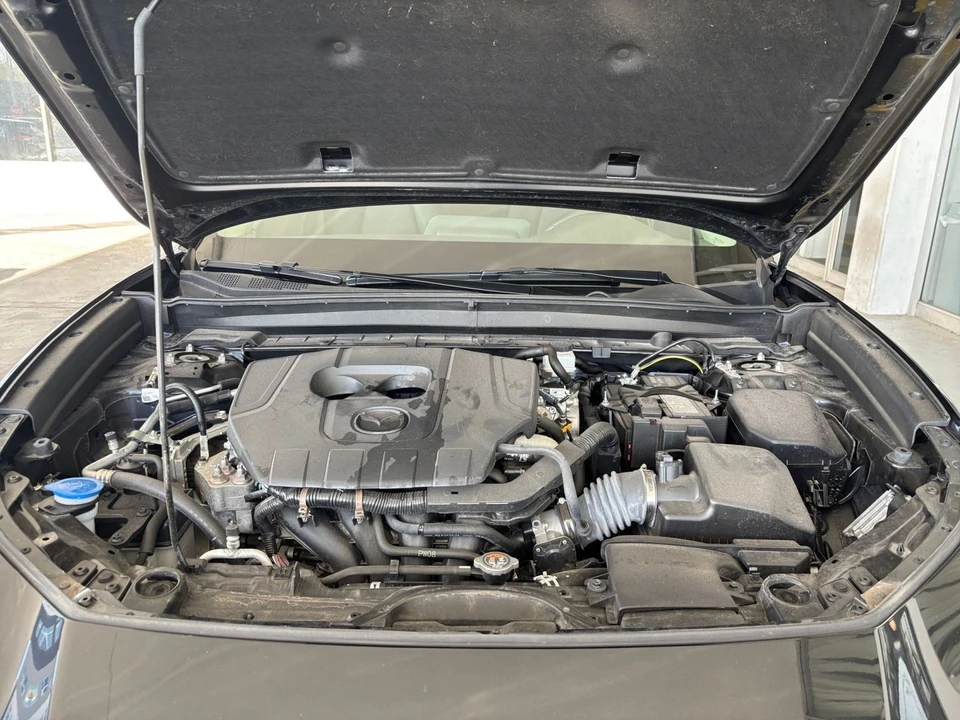 2025 Mazda CX-30 - Image 29 of 31