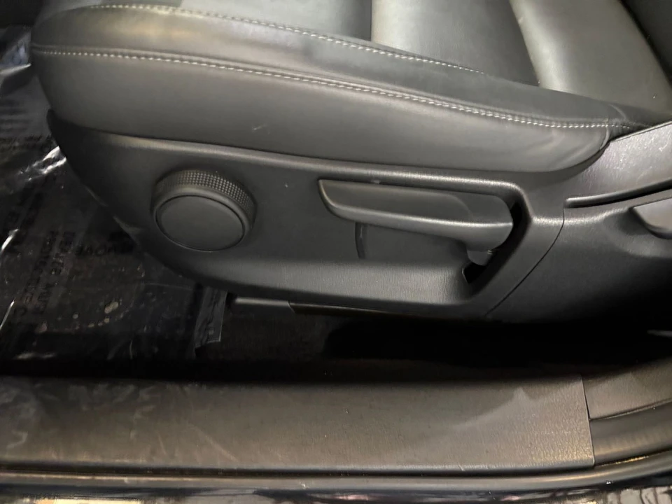 2025 Mazda CX-30 - Image 19 of 31