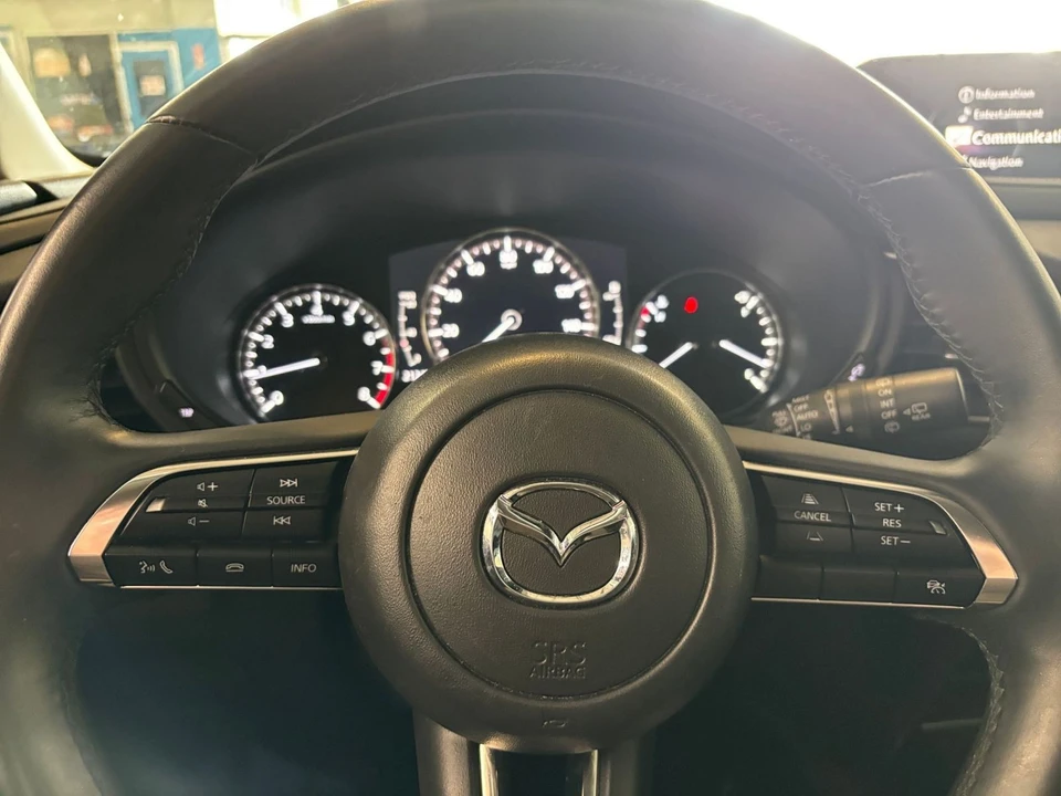 2025 Mazda CX-30 - Image 25 of 31