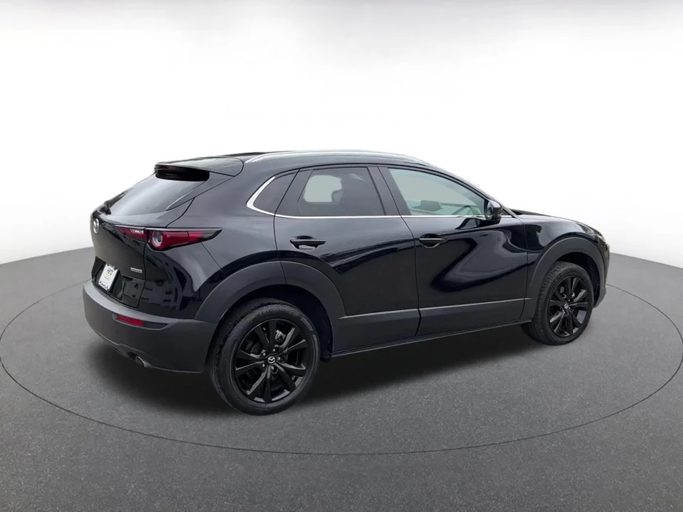 2025 Mazda CX-30 - Image 14 of 31