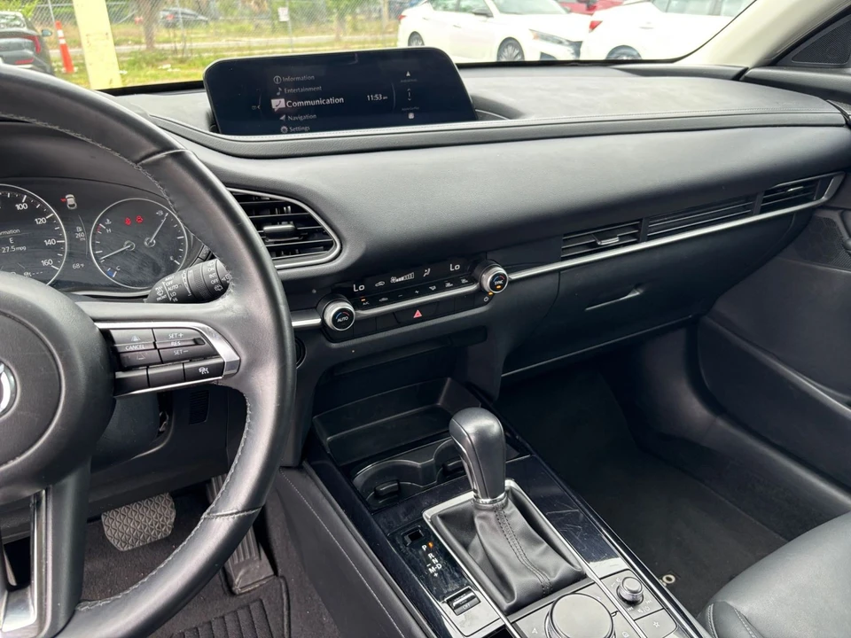 2025 Mazda CX-30 - Image 16 of 31