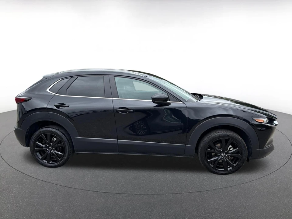 2025 Mazda CX-30 - Image 14 of 31