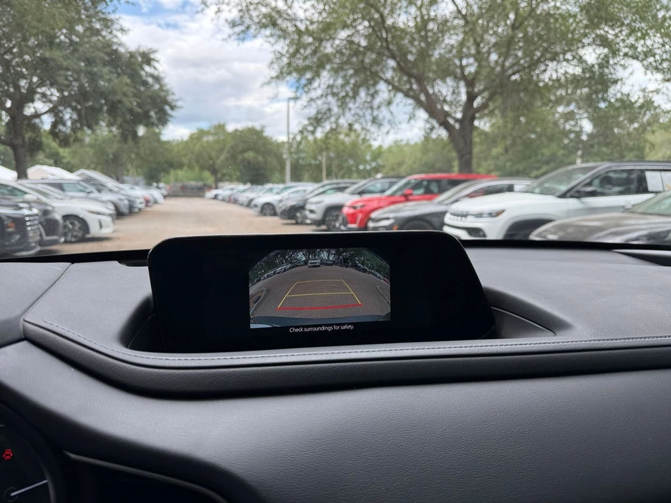 2025 Mazda CX-30 - Image 25 of 31