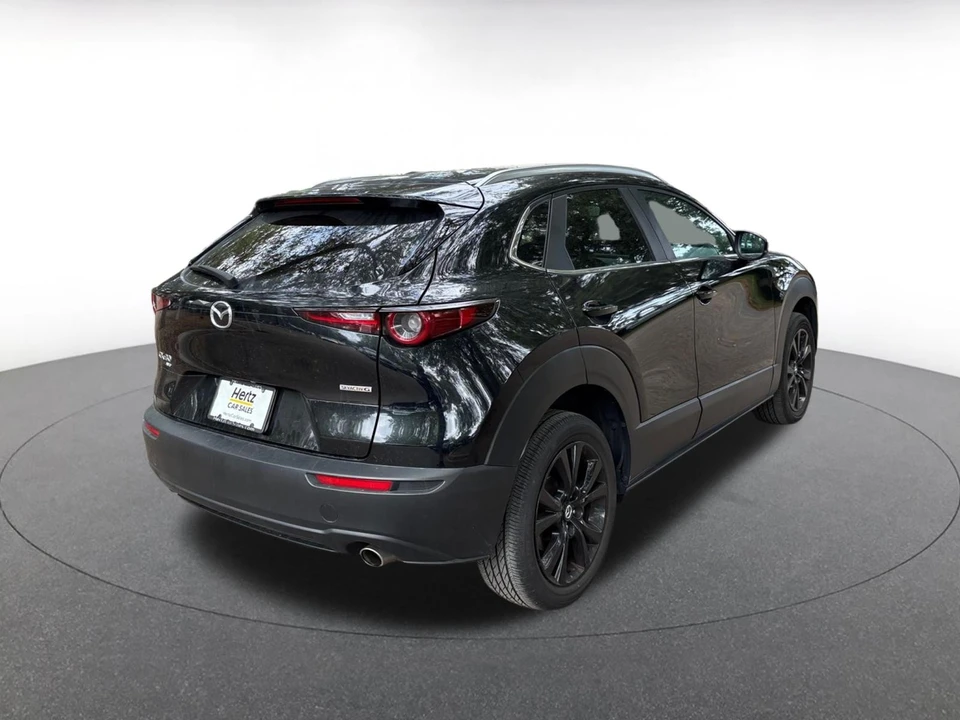 2025 Mazda CX-30 - Image 19 of 31