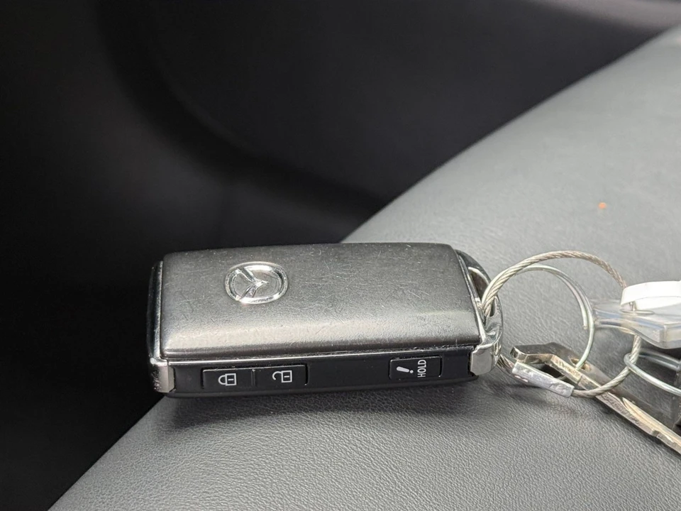 2025 Mazda CX-30 - Image 27 of 31