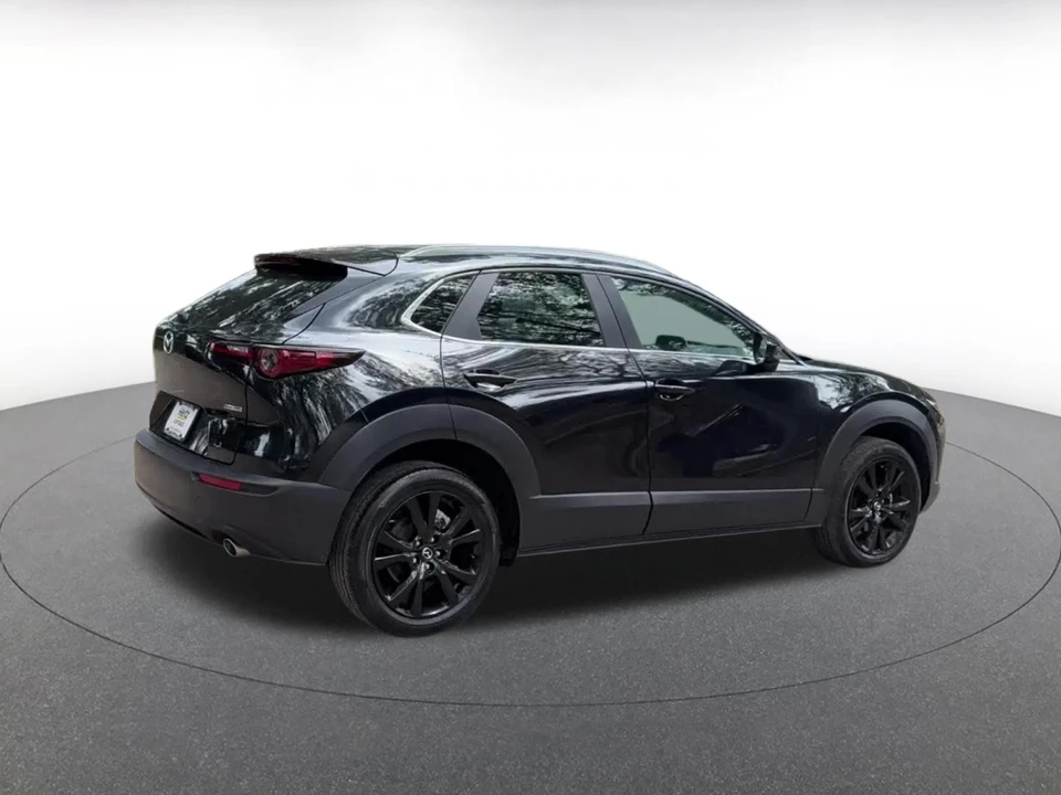 2025 Mazda CX-30 - Image 18 of 31