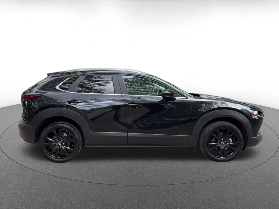 2025 Mazda CX-30 - Image 22 of 31