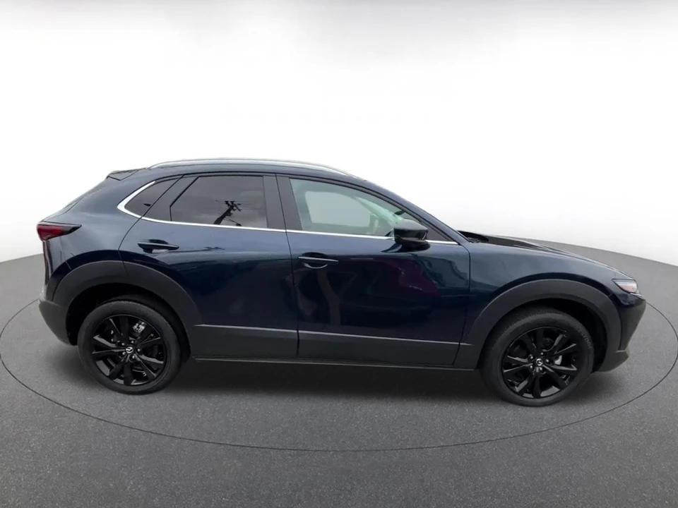 2025 Mazda CX-30 - Image 13 of 31