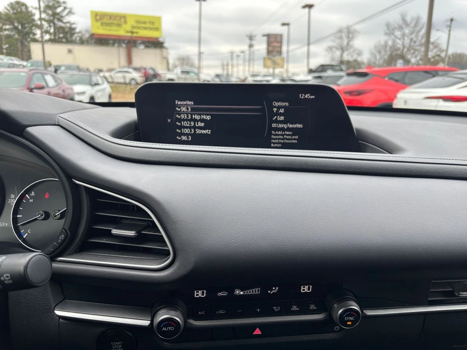 2025 Mazda CX-30 - Image 17 of 31