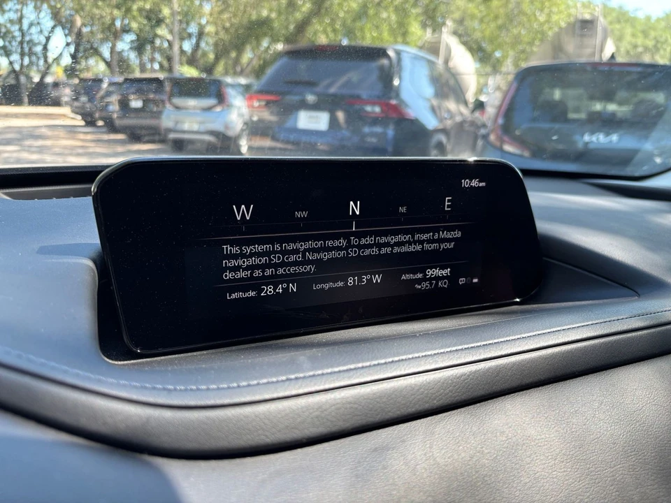 2025 Mazda CX-30 - Image 18 of 31