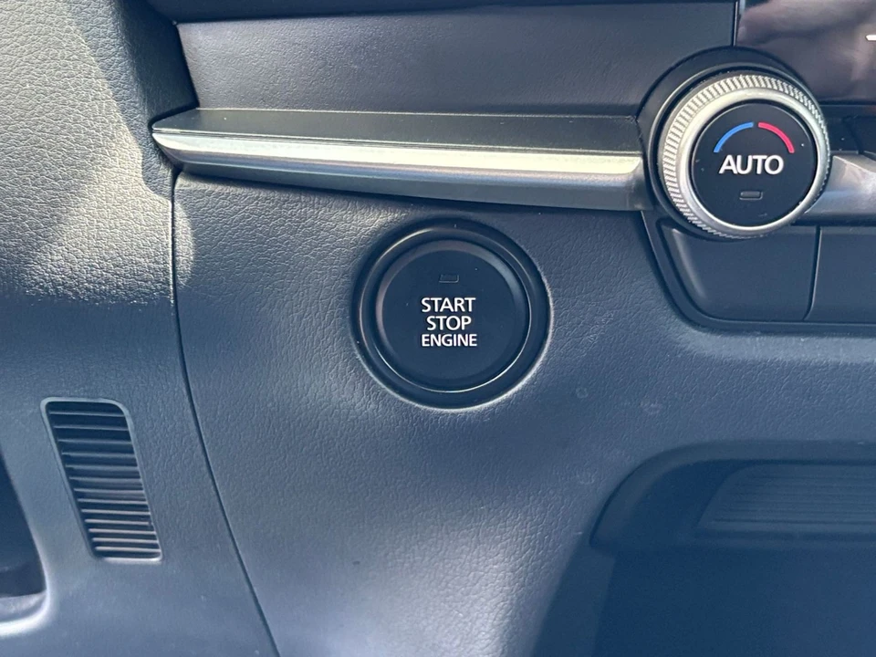 2025 Mazda CX-30 - Image 21 of 31