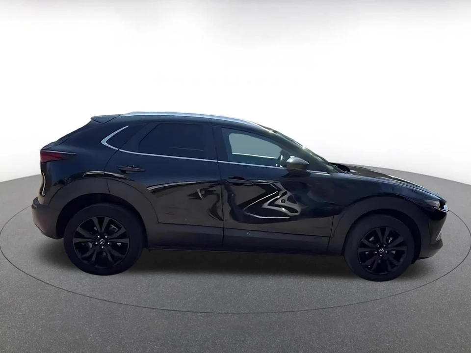 2025 Mazda CX-30 - Image 13 of 31