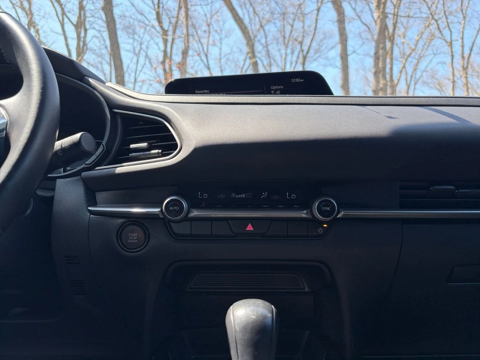2025 Mazda CX-30 - Image 14 of 31