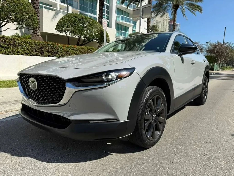 2025 Mazda CX-30 - Image 4 of 12