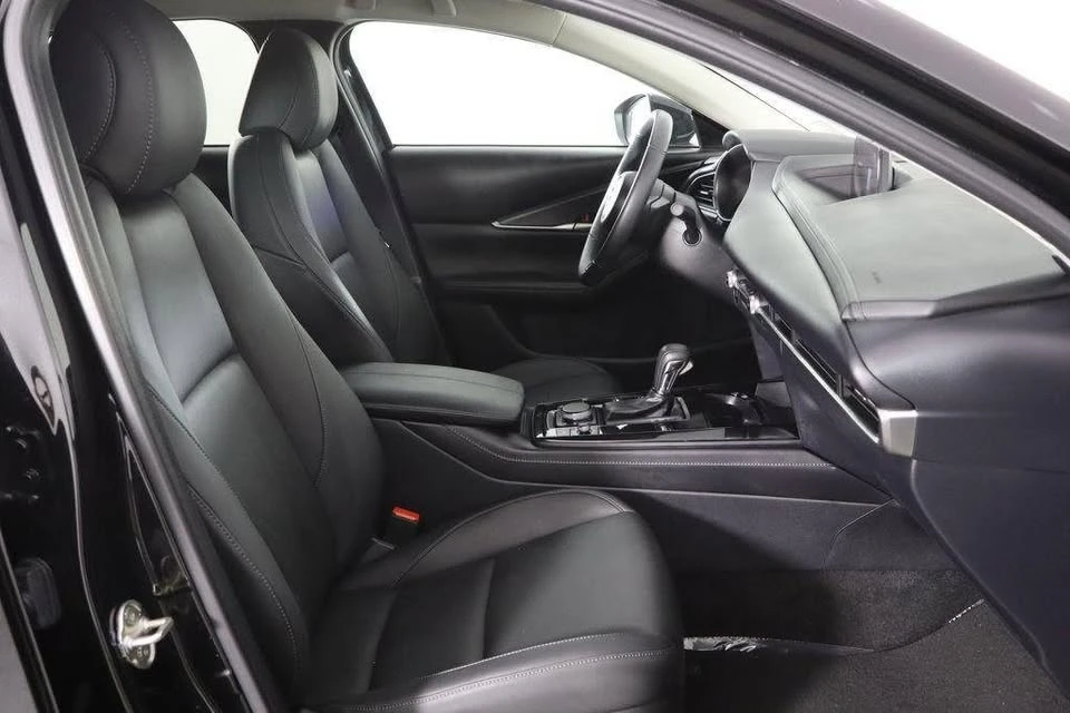 2025 Mazda CX-30 - Image 13 of 20