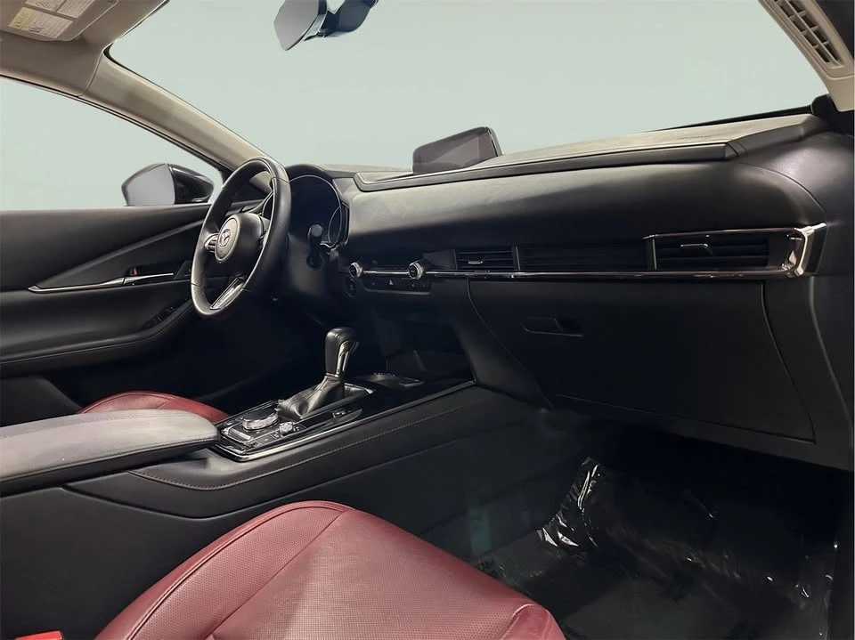 2025 Mazda CX-30 - Image 15 of 20