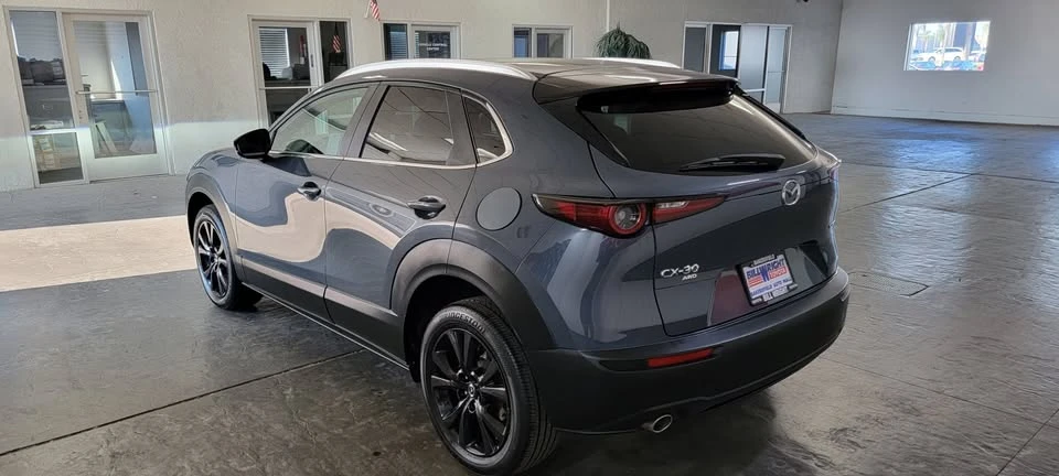 2025 Mazda CX-30 - Image 5 of 10