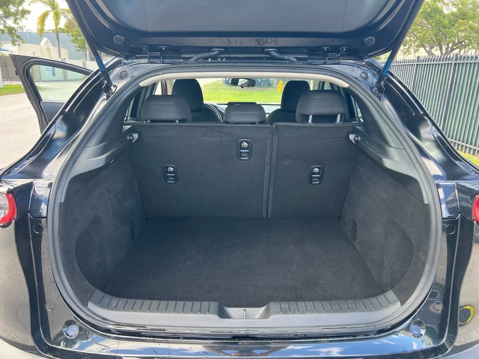 2025 Mazda CX-30 - Image 17 of 21