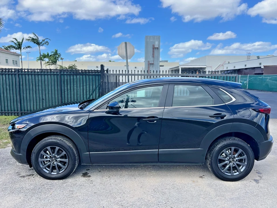 2025 Mazda CX-30 - Image 5 of 21