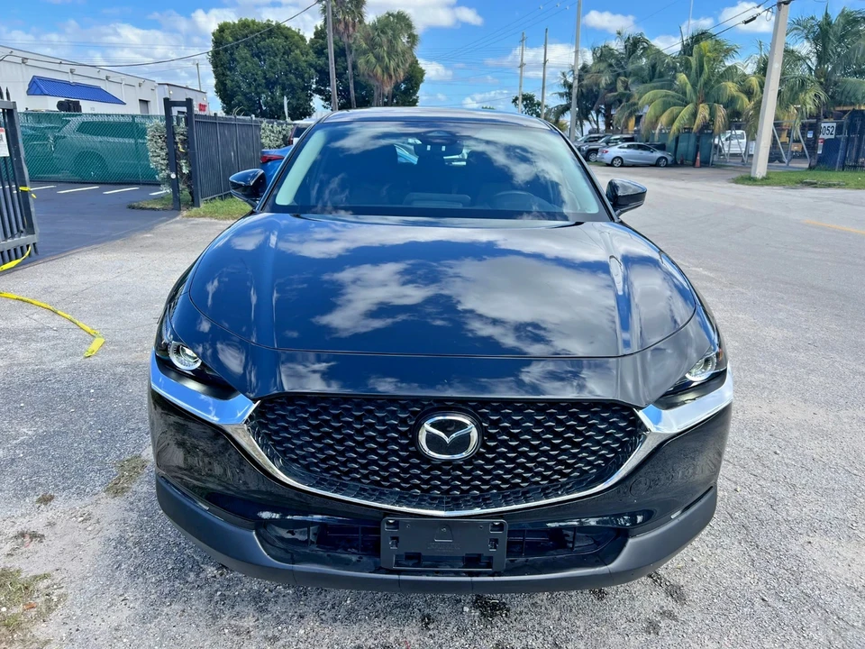 2025 Mazda CX-30 - Image 3 of 21