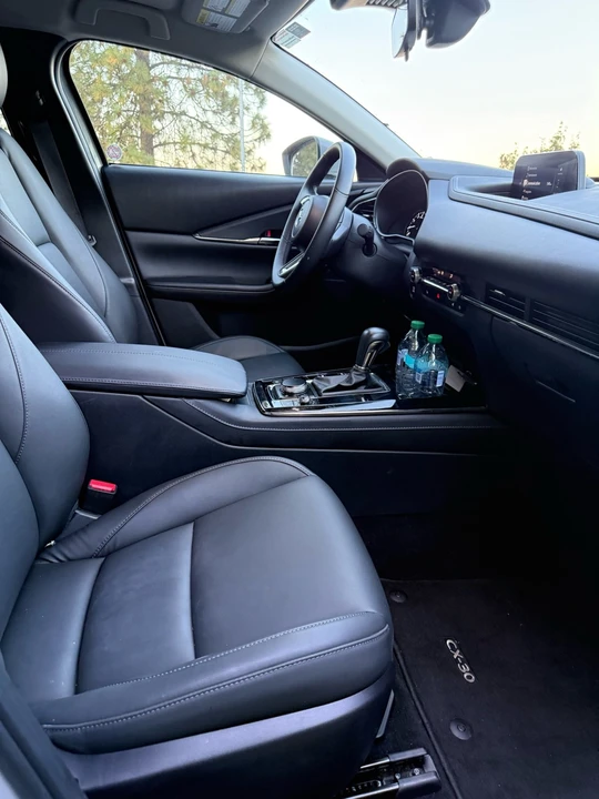 2025 Mazda CX-30 - Image 12 of 17
